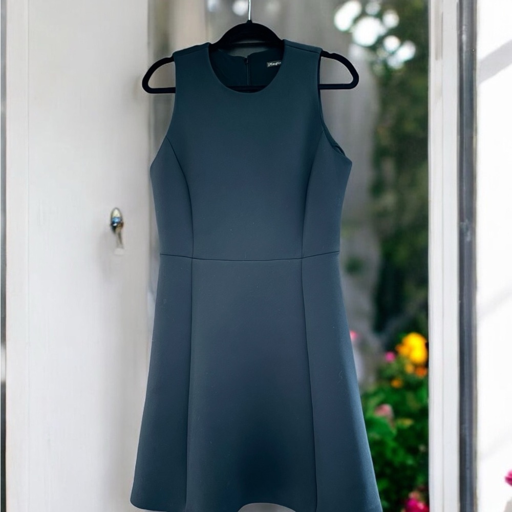J. McLaughlin Black Polyester Spandex Skater Dress Size L.